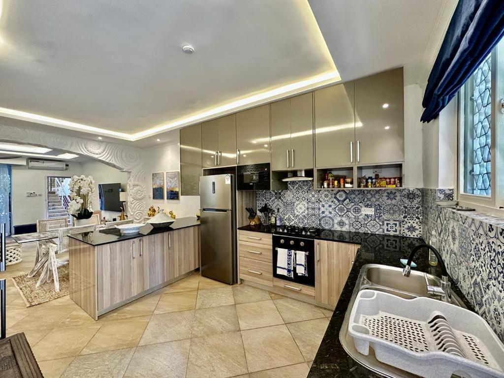 Amani Luxury Apartments Mombasa Eksteriør bilde